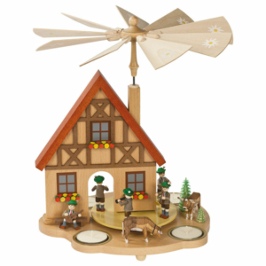 Tischpyramide Haus Bayern